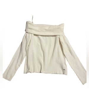 Guess KAIDA Off-Shoulder Ribbed Sweater in White Size XL